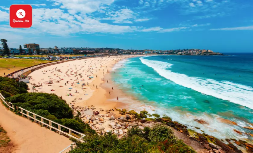 Bondi Beach, New South Wales - Review-Itis