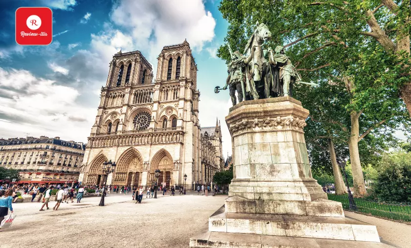 Cathédrale Notre-Dame - Review-Itis