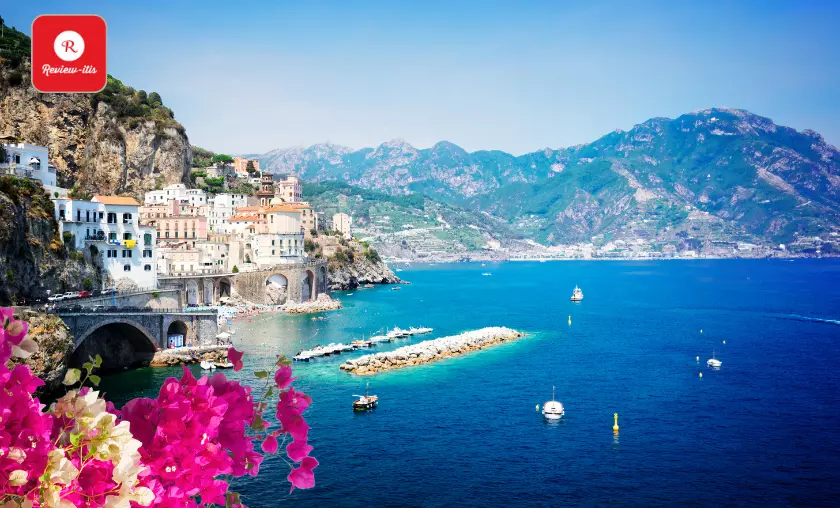 The Blue Grotto, Amalfi Coast - Review-Itis